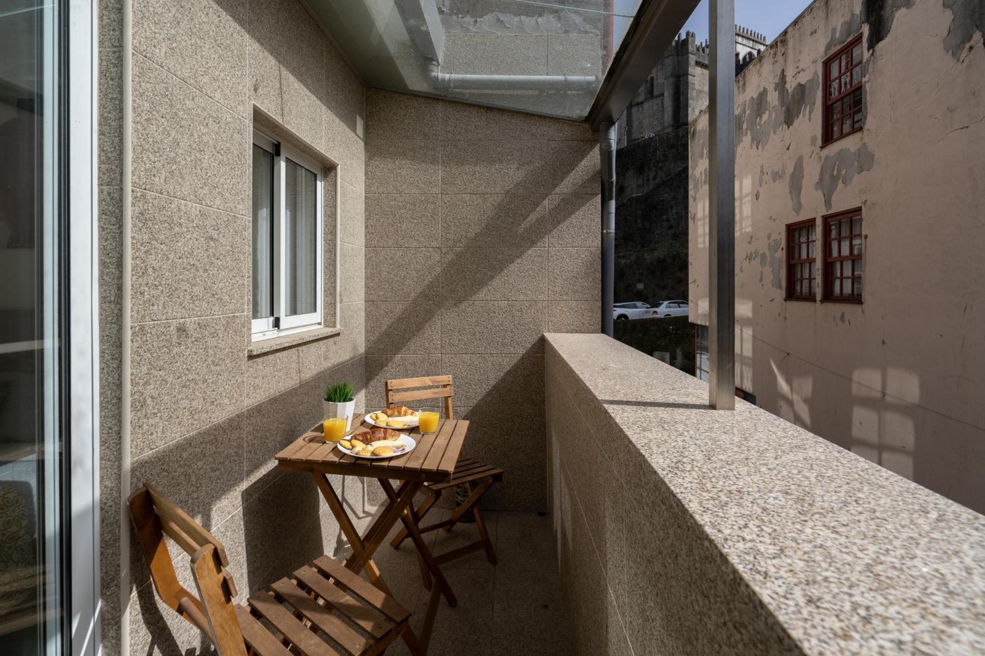 Host Wise - Spacious Noble Apartaments Ace Location Porto Exterior photo